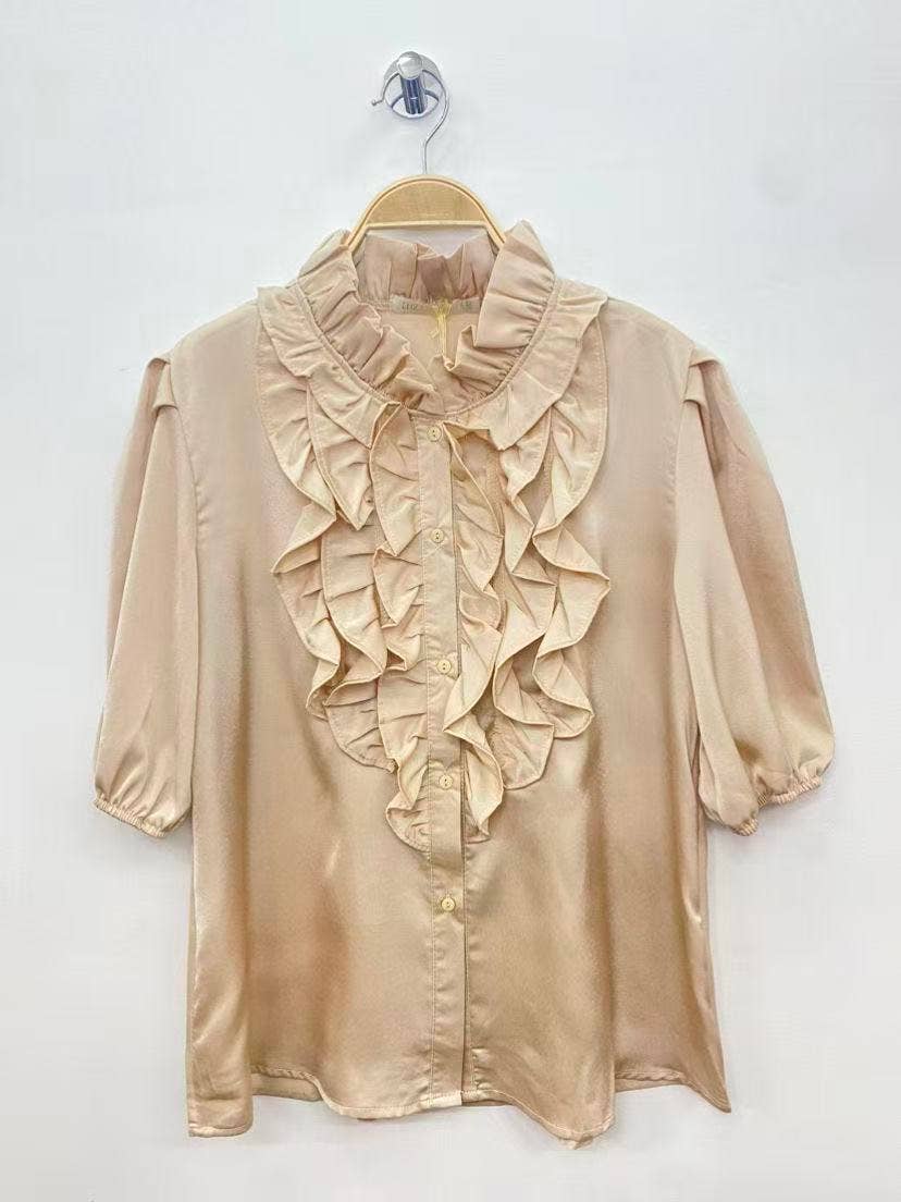 Blouse Satinée Volants Couture – Élégance Parisienne