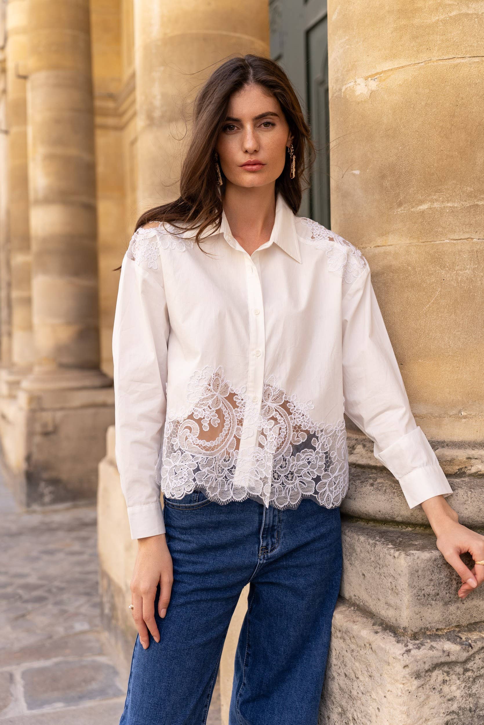Chemise coton empiècements en dentelle - CK08340-1