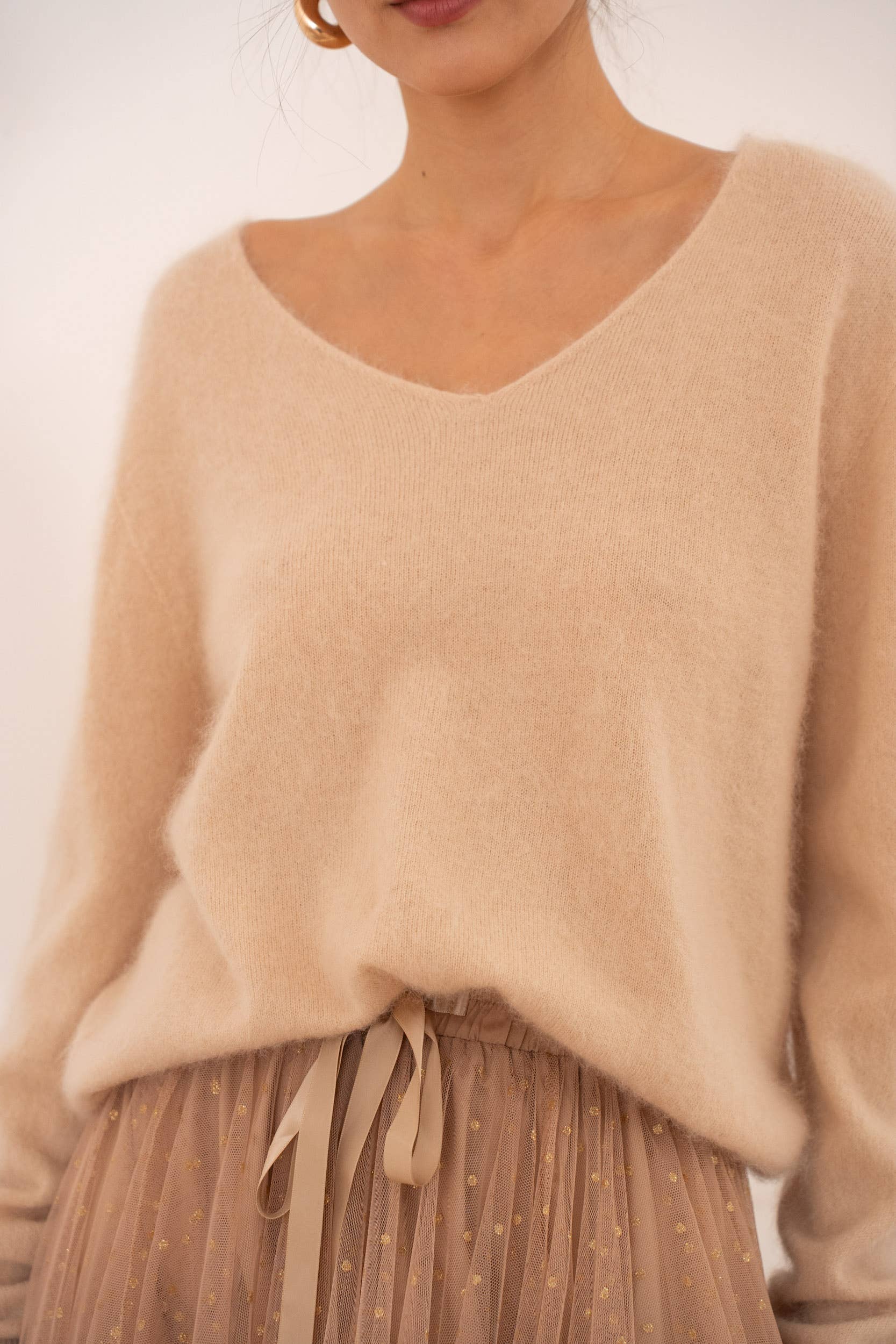 Pull cachemire & laine brossé col V - A889