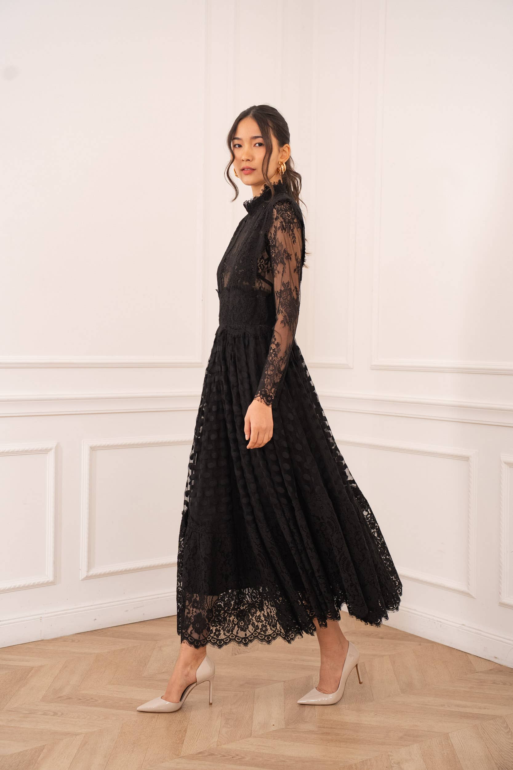 Robe longue en dentelle plumetis - 81068
