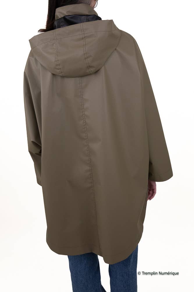 Khaki hupullinen sadetakki takaa 